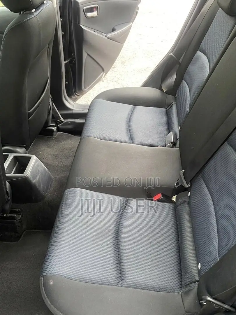 Toyota Yaris iA 1.5 FWD 2017 Gray
