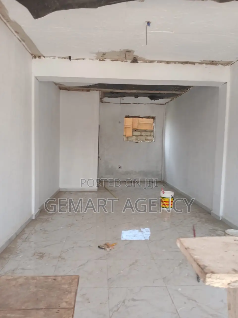 Shop for Rent at Atomic Down for 2years