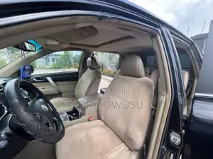 Toyota Highlander 3.5L 4WD 2013 Black