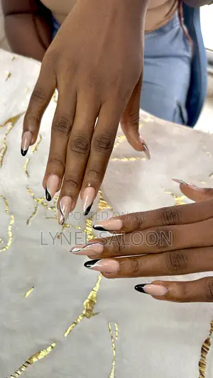 Nail Tech Needed in Madina