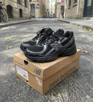 Lace Up New Balance 740 Available
