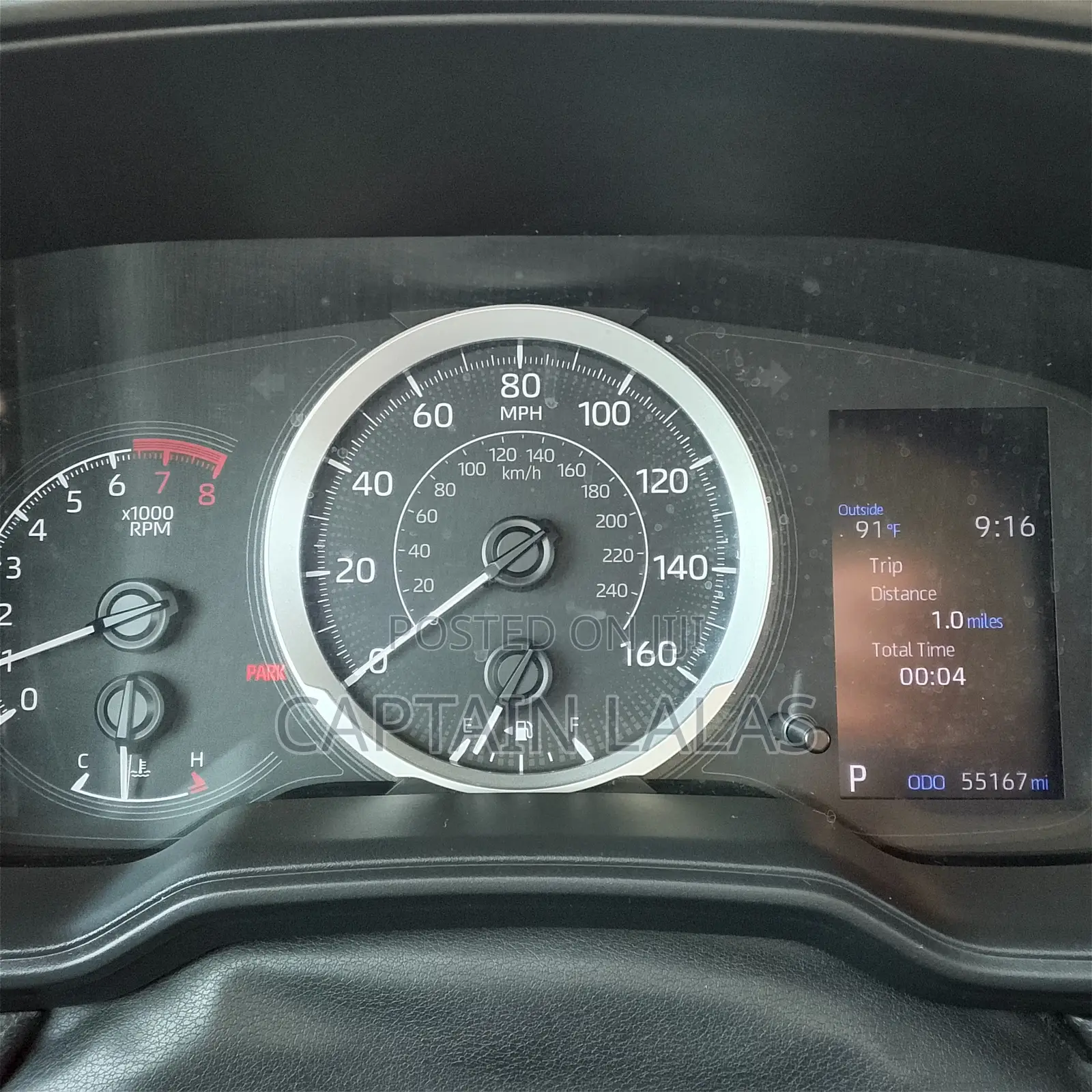 Toyota Corolla LE 2022 Silver