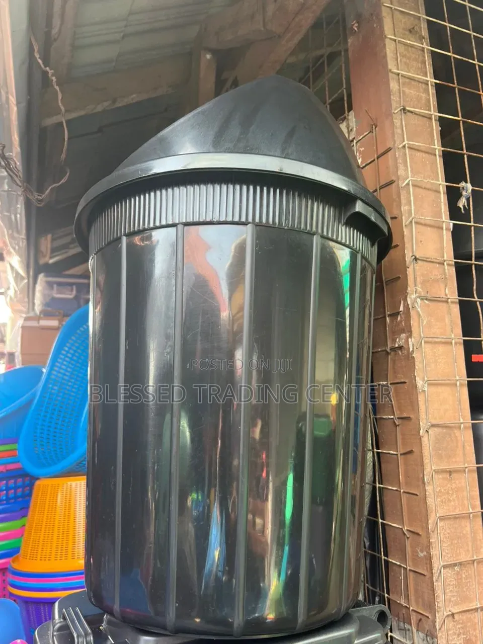 Durable Dustbin