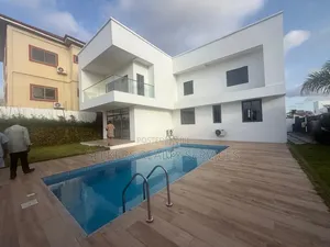 5bdrm Townhouse/Terrace in Seekers Realty, American House for sale