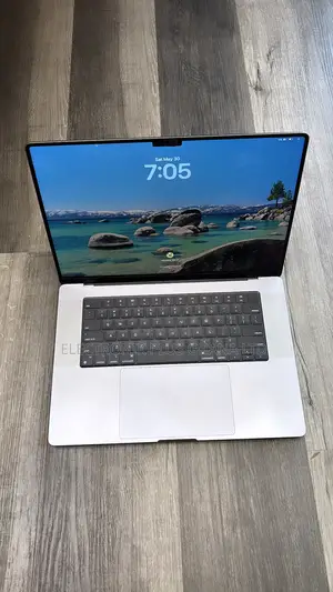 Laptop Apple MacBook Pro 2021 M1 16GB Apple M1 Pro SSD 1T