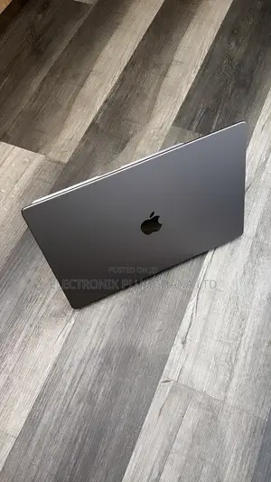 Laptop Apple MacBook Pro 2021 M1 16GB Apple M1 Pro SSD 1T