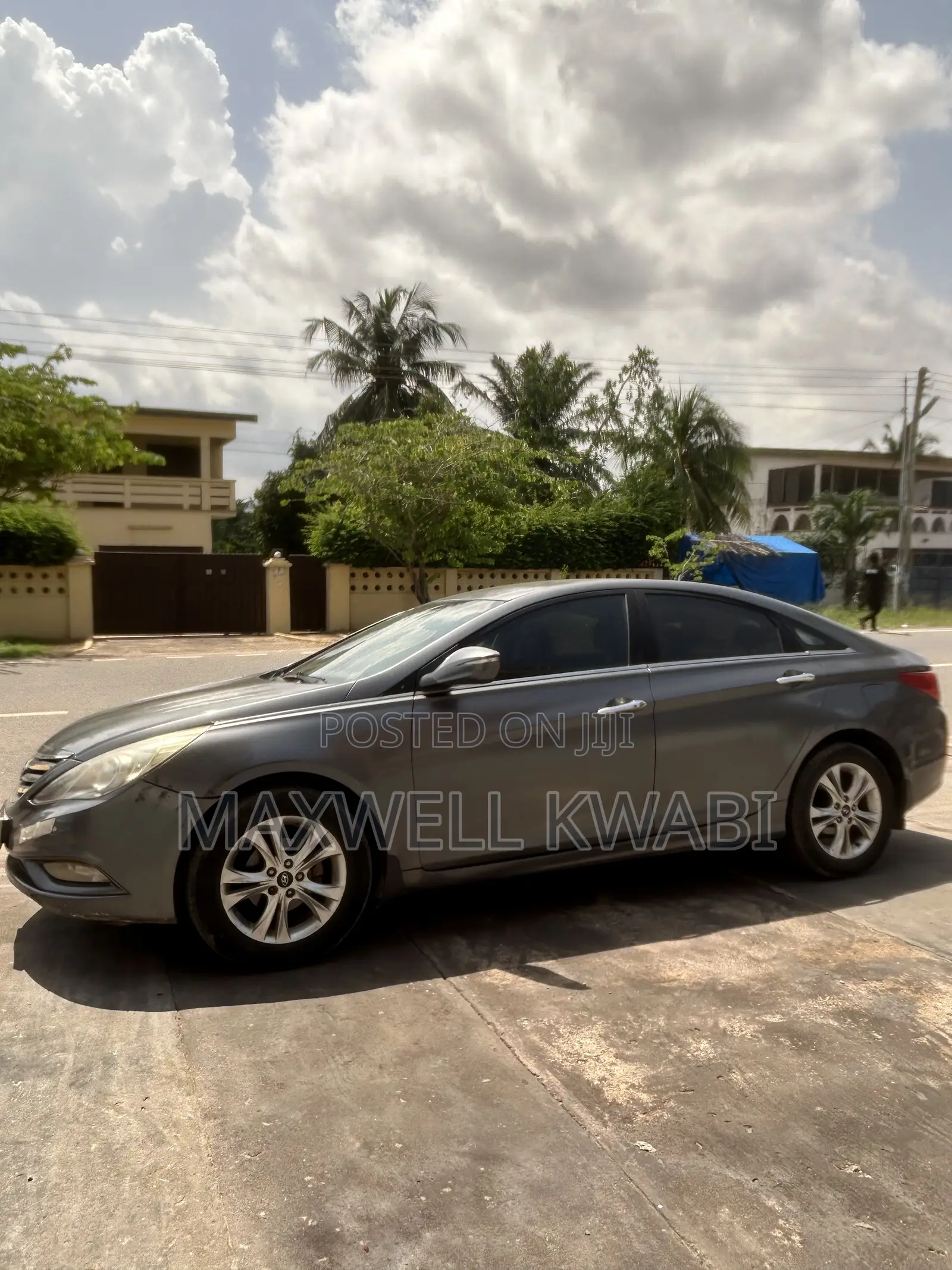 Hyundai Sonata Limited 2.0T Sedan (2.0L 4cyl 6A) 2013 Beige