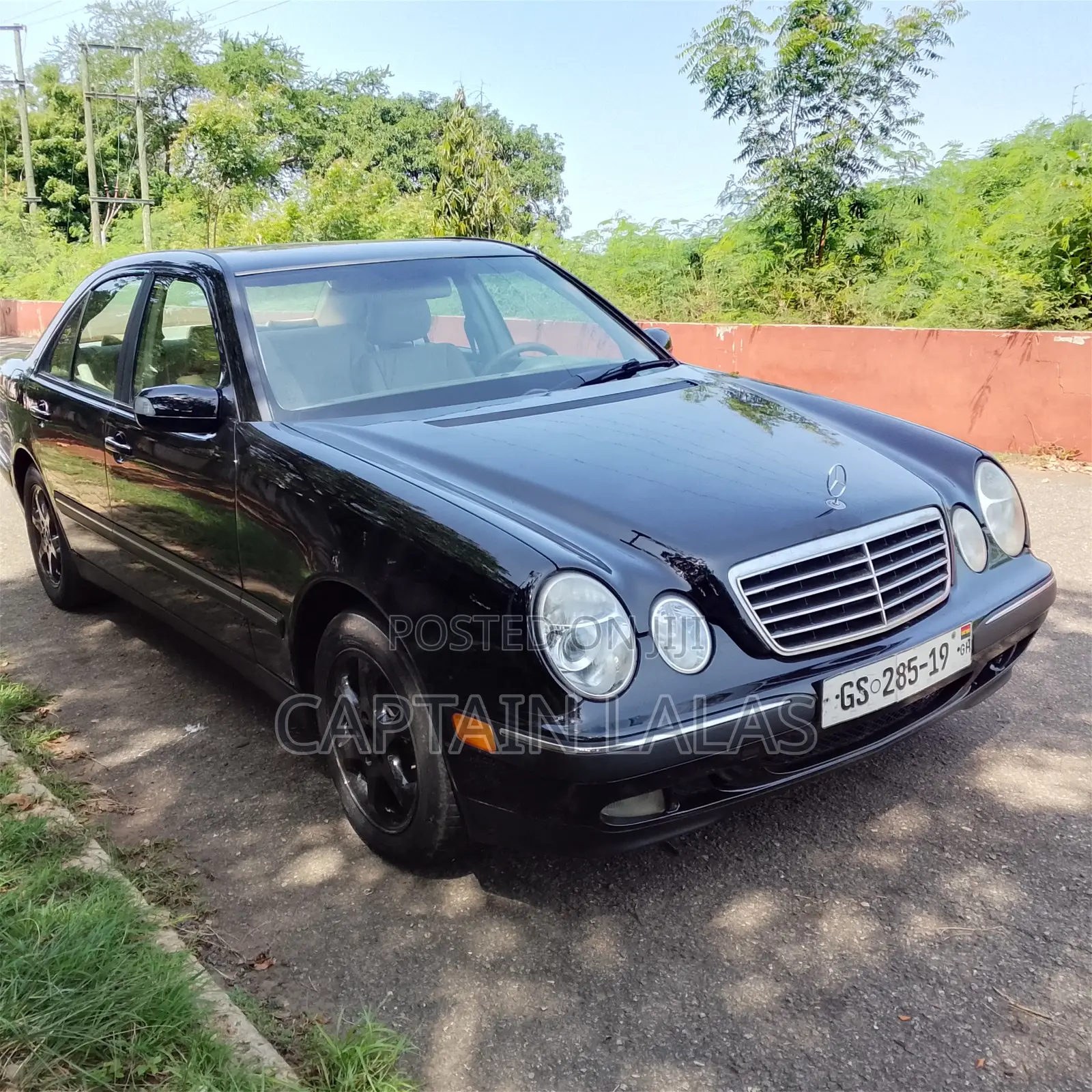 Mercedes-Benz E320 2002 Black
