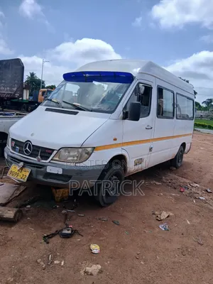 Mercedes-Benz Sprinter 2010 White