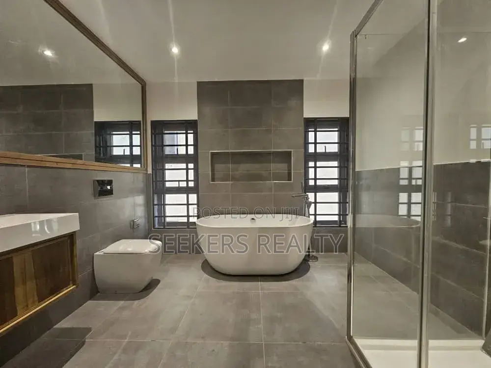 4bdrm House in Seekers Realty, Tseaddo for sale