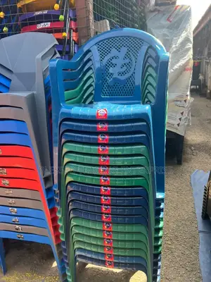 Durable Plastic Chairs for Events