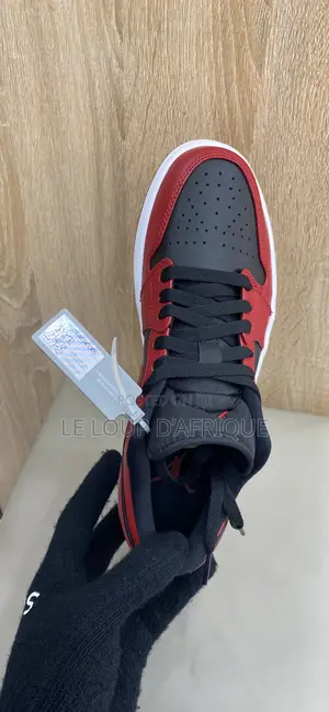 Air Jordan 1 Low - Reverse Bred