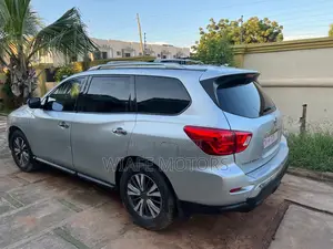 Nissan Pathfinder S 4dr FWD (3.5L 6cyl) 2017 Silver