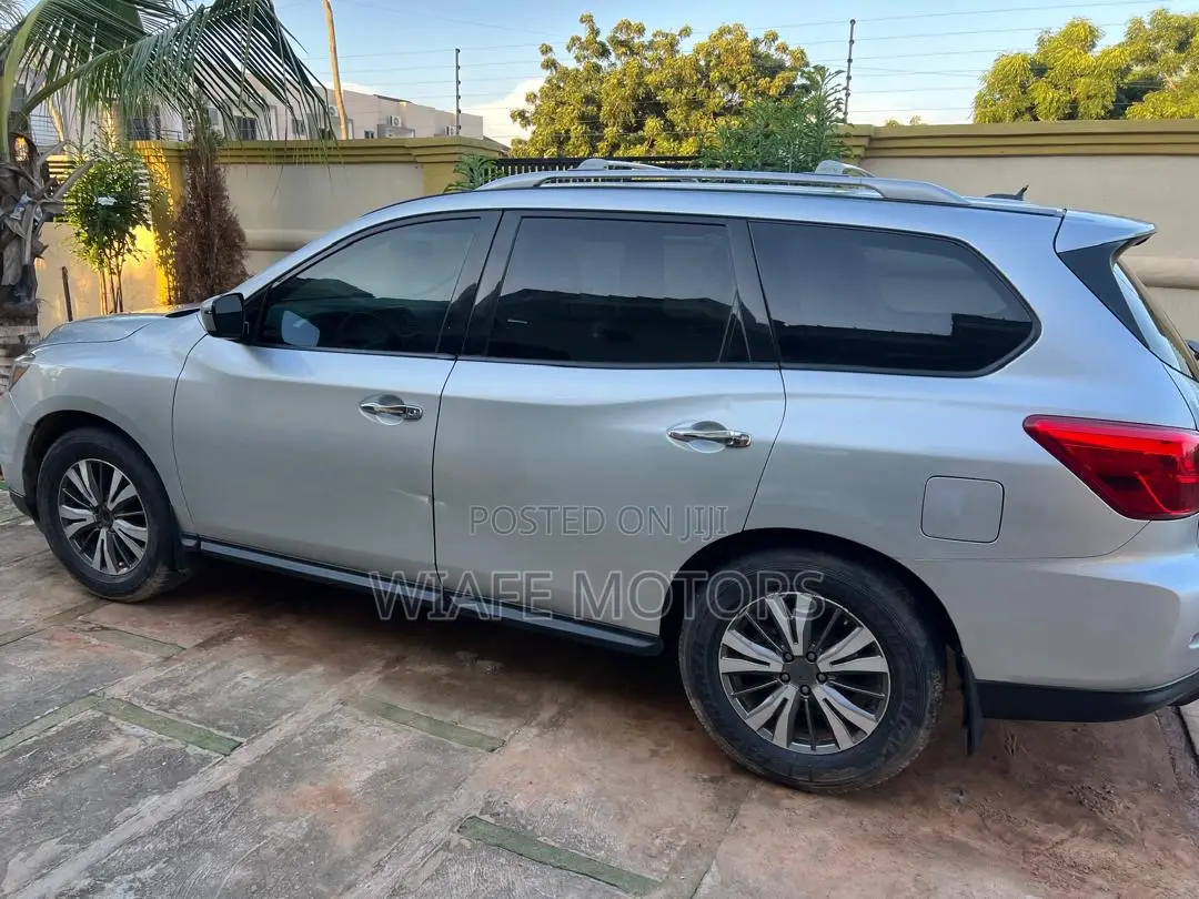 Nissan Pathfinder S 4dr FWD (3.5L 6cyl) 2017 Silver
