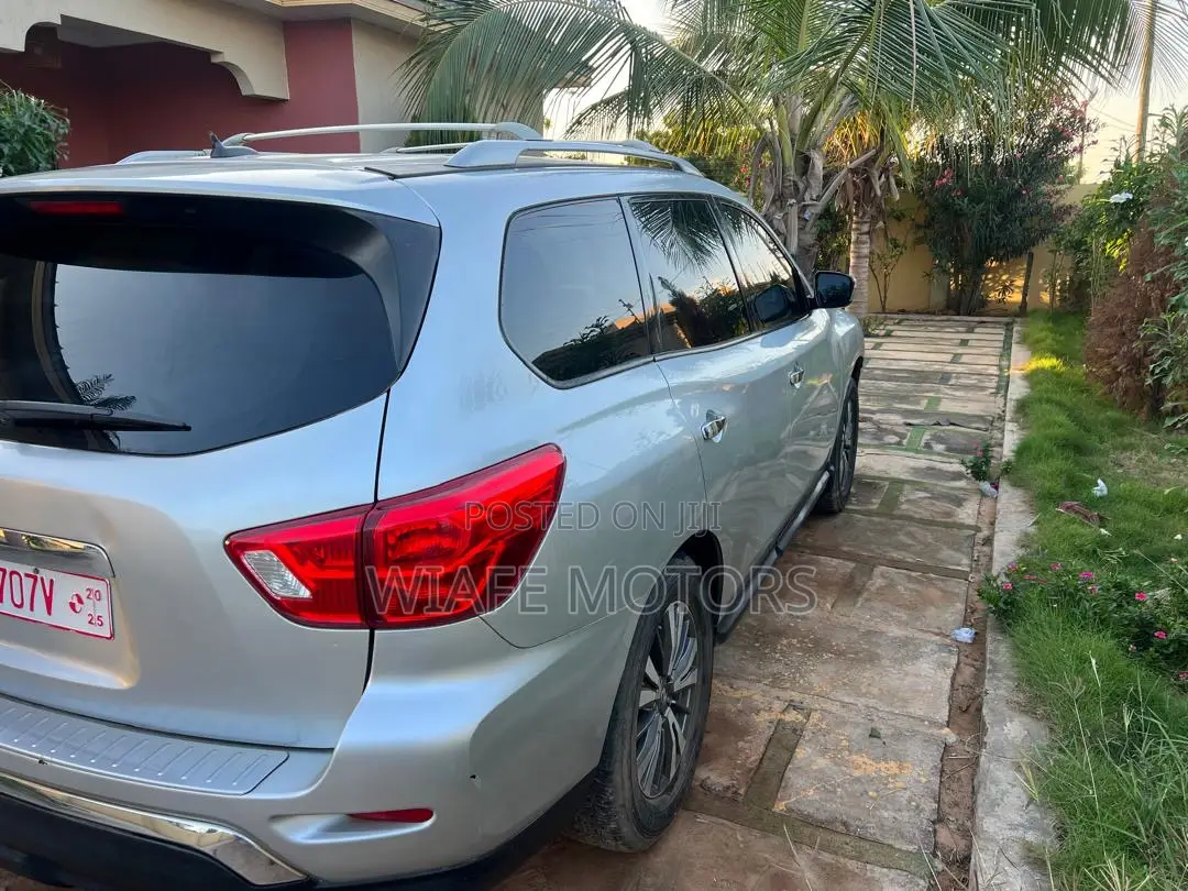 Nissan Pathfinder S 4dr FWD (3.5L 6cyl) 2017 Silver