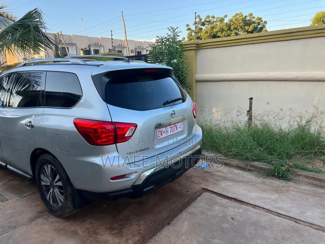 Nissan Pathfinder S 4dr FWD (3.5L 6cyl) 2017 Silver