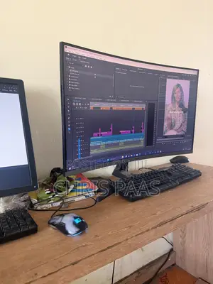 32 Inches Edgeless Samsung Curved Monitor (Slightly Used)
