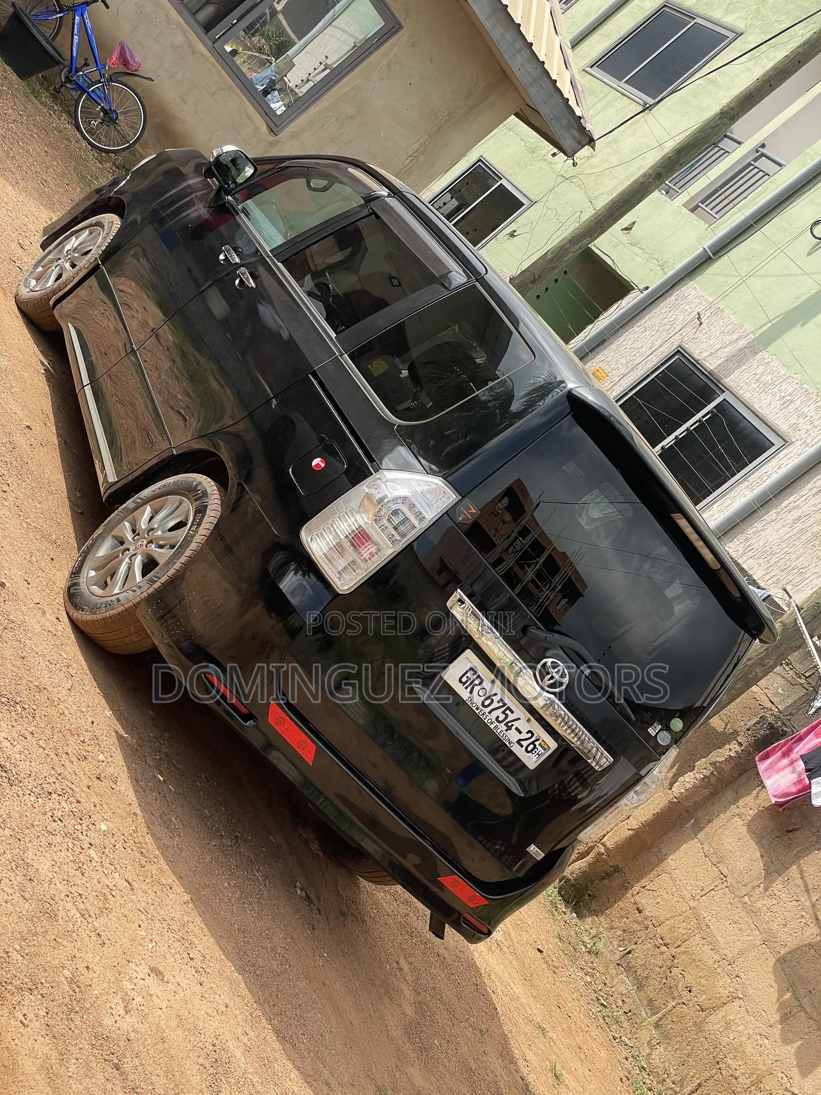 Toyota Voxy 2012 Black
