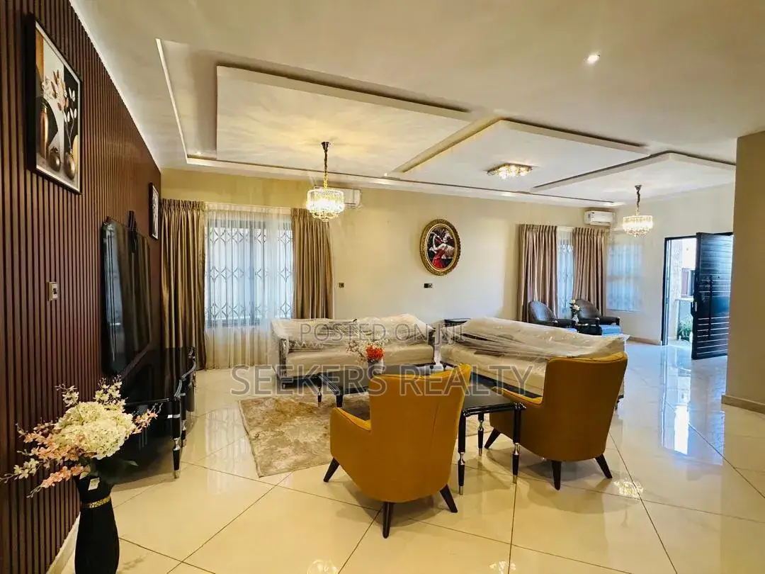 5bdrm House in Seekers Realty, Accra Metropolitan for sale
