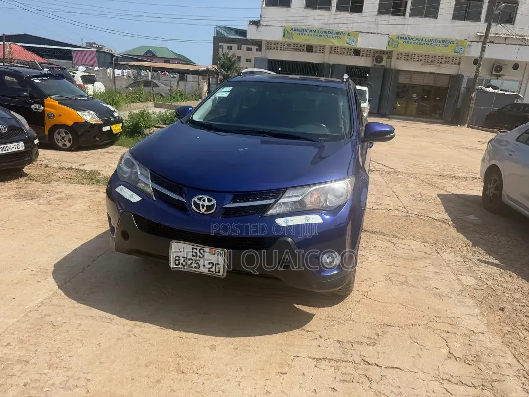 Toyota RAV4 2015 Blue