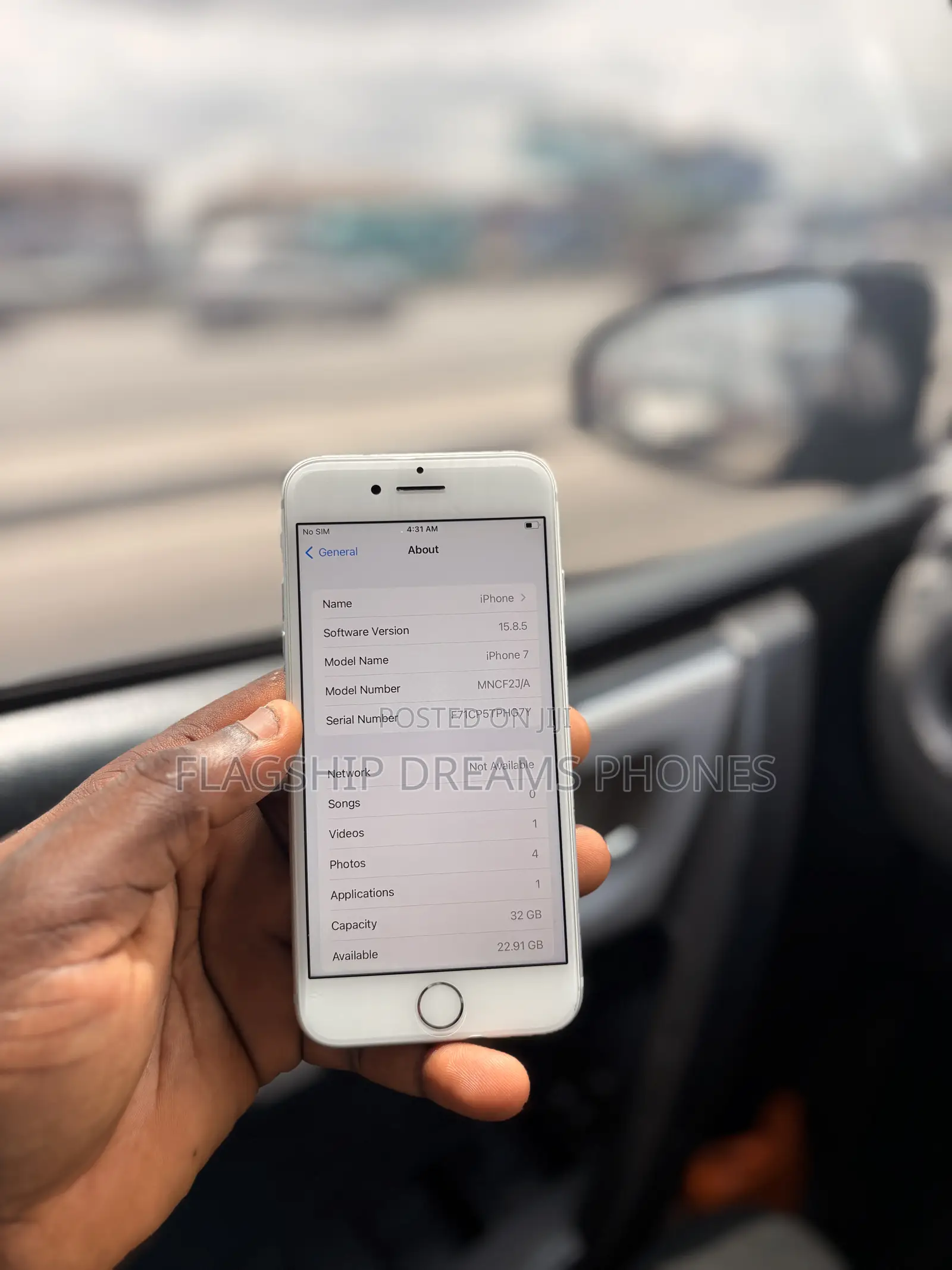 New Apple iPhone 7 32 GB White