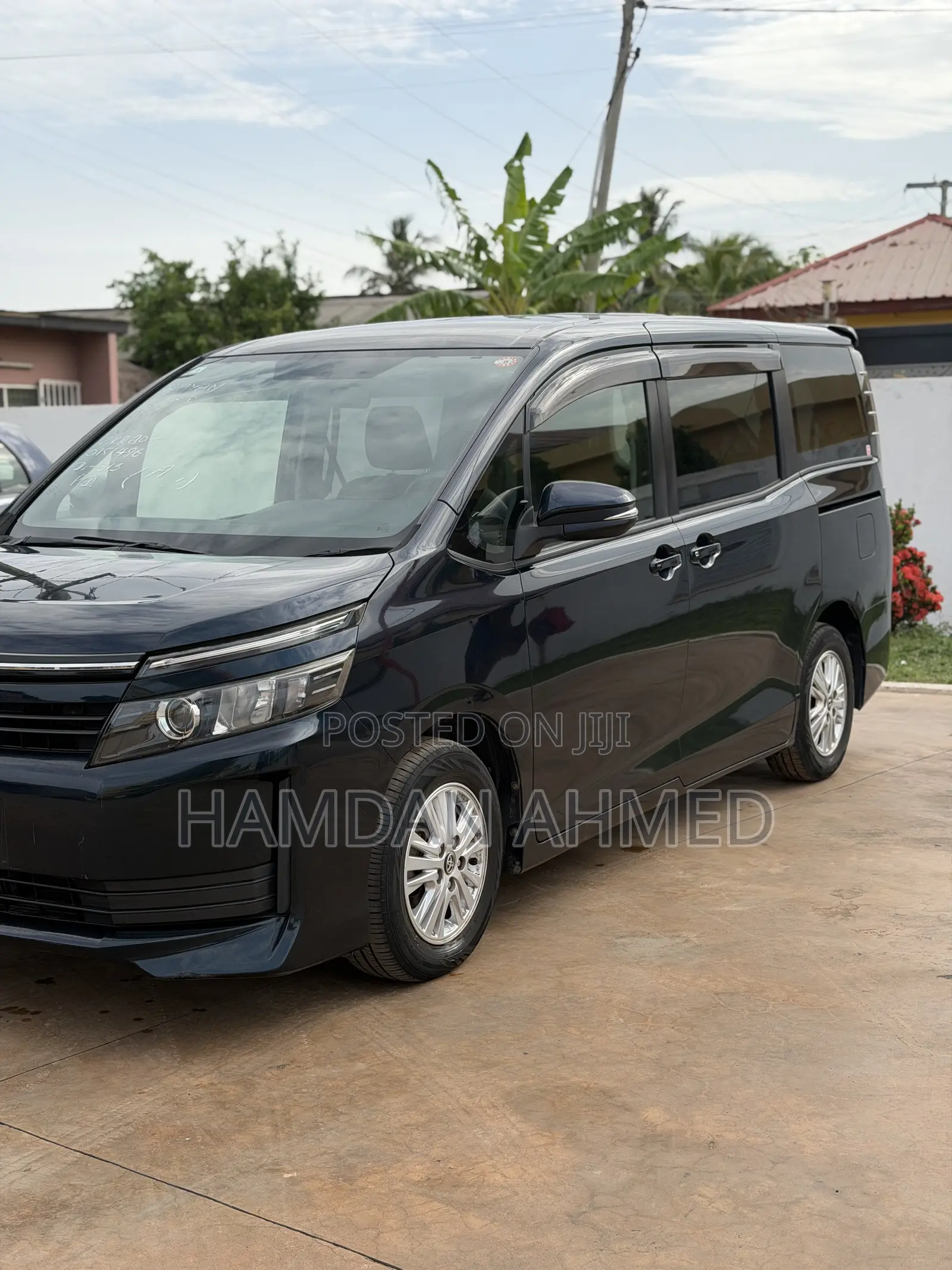 Toyota Voxy 2015 Blue