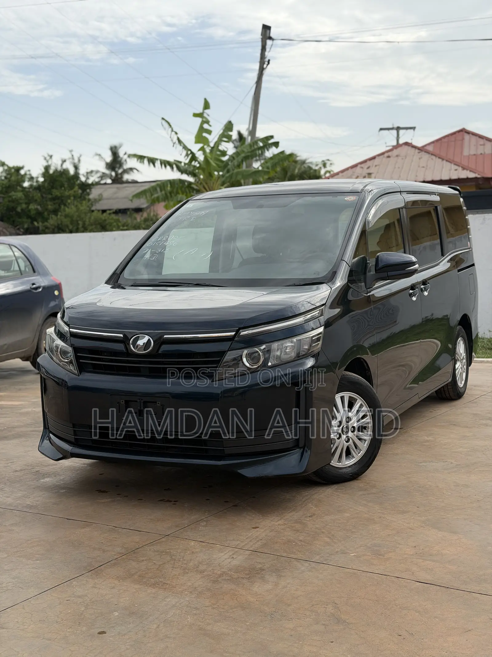 Toyota Voxy 2015 Blue