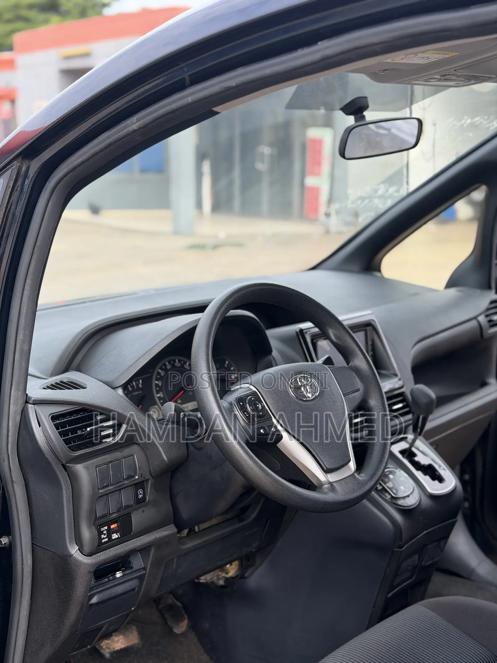 Toyota Voxy 2015 Blue