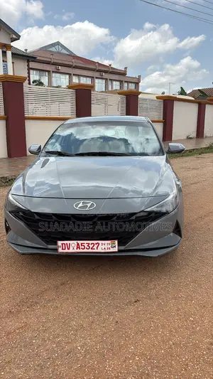 Hyundai Elantra 2023 Gray