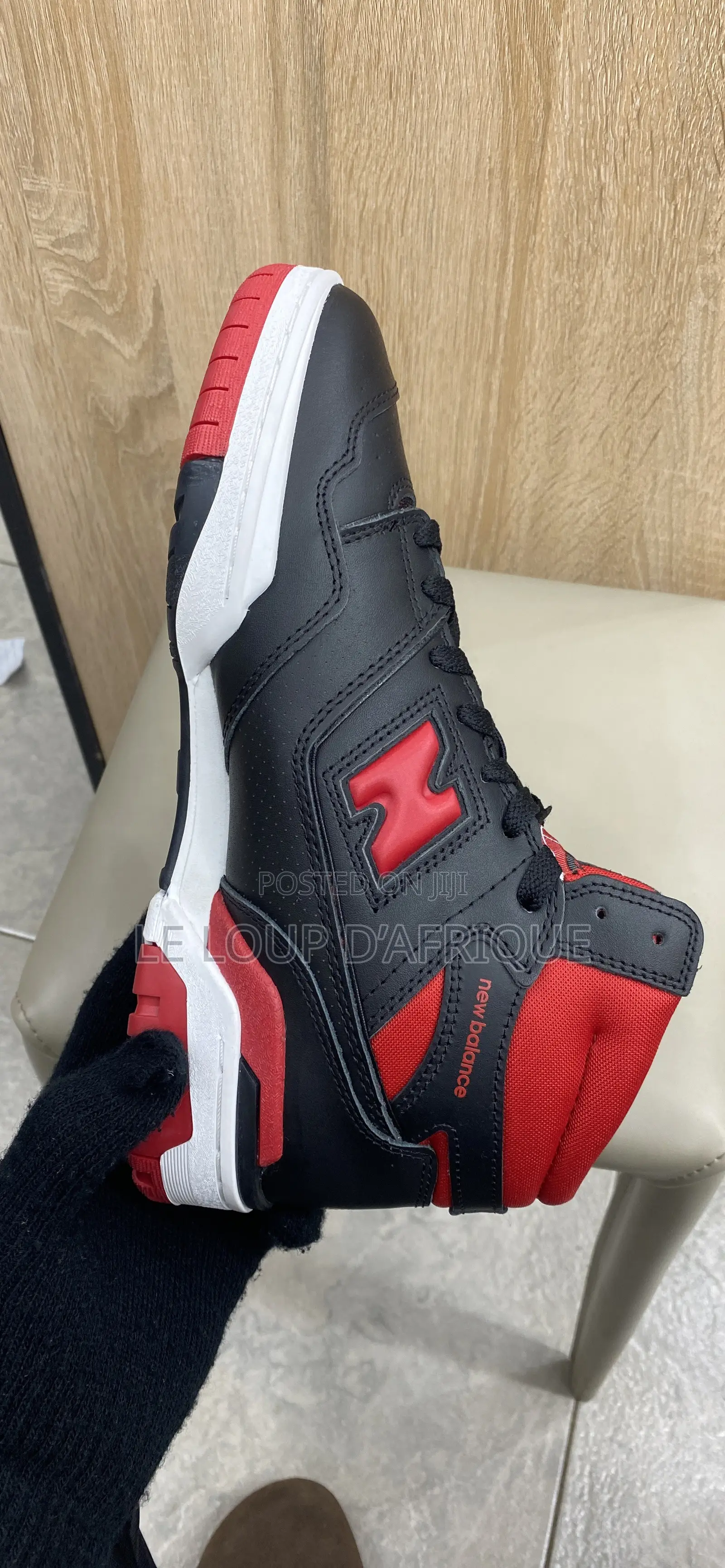 New Balance 650r Black Red