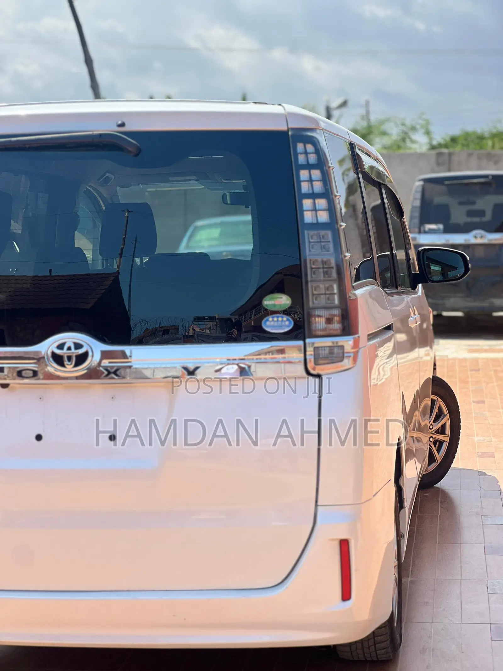 Toyota Voxy 2015 White