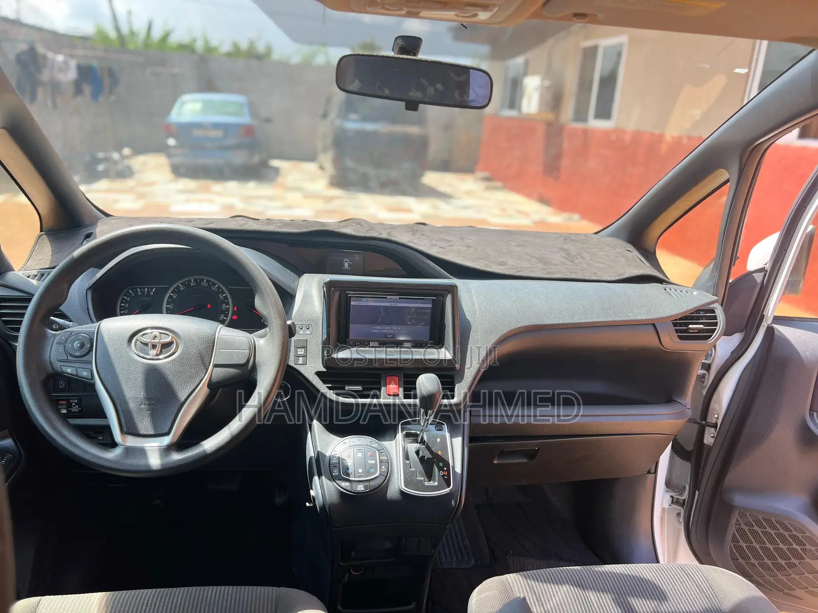 Toyota Voxy 2015 White