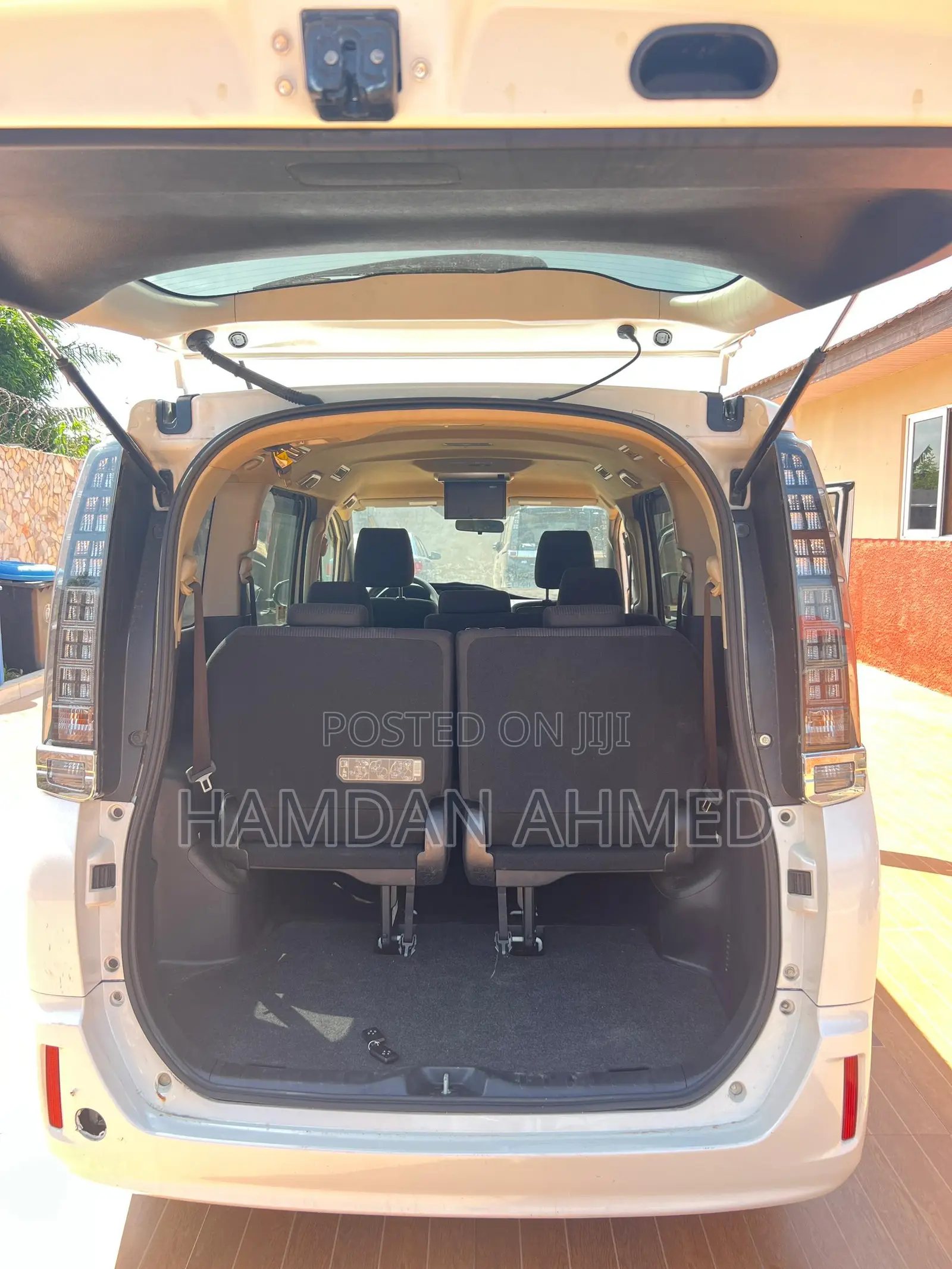 Toyota Voxy 2015 White