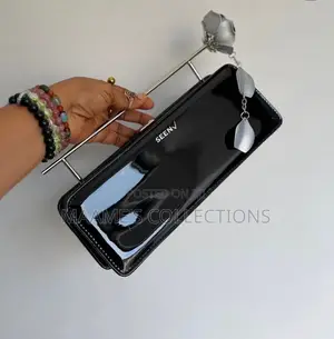 Metallic Structured Party Clutch Bag / Handbag