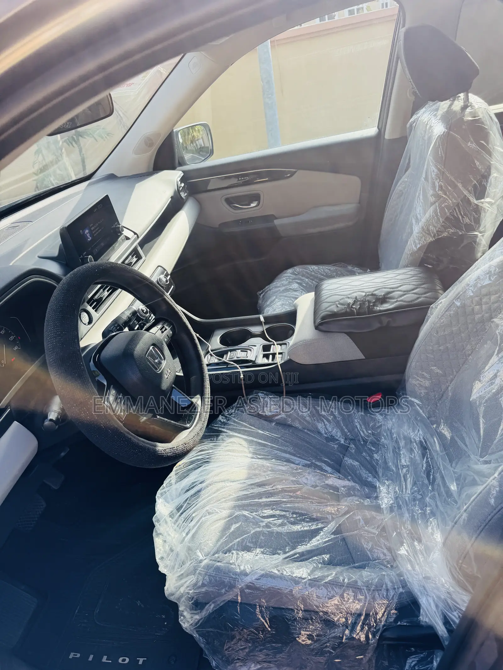 Honda Pilot EX-L 8 Passenger AWD 2023 Gray