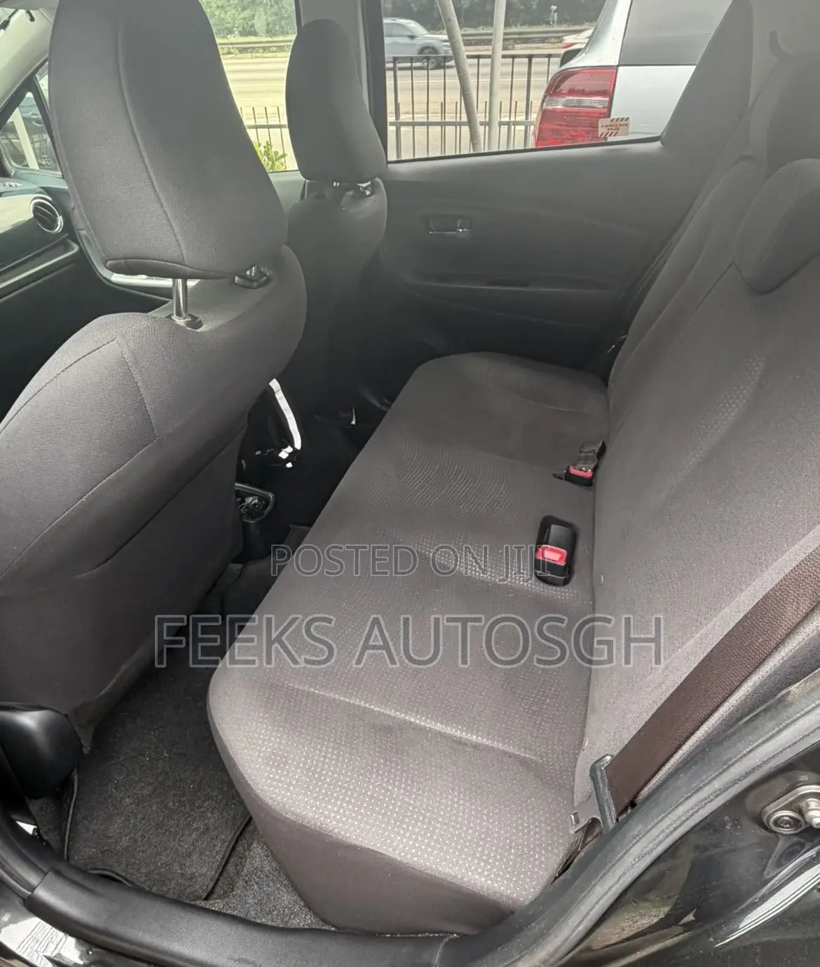 Toyota Vitz 2015 Black