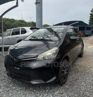 Toyota Vitz 2015 Black