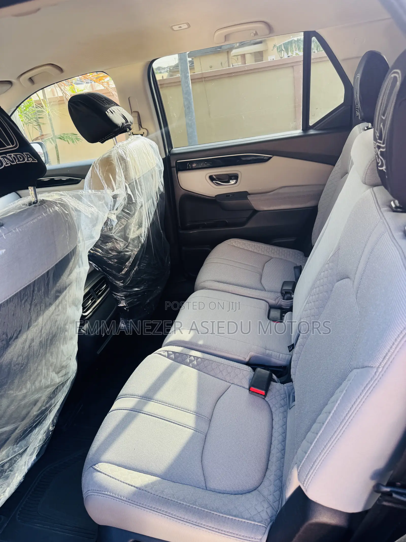 Honda Pilot EX-L 8 Passenger AWD 2023 Gray