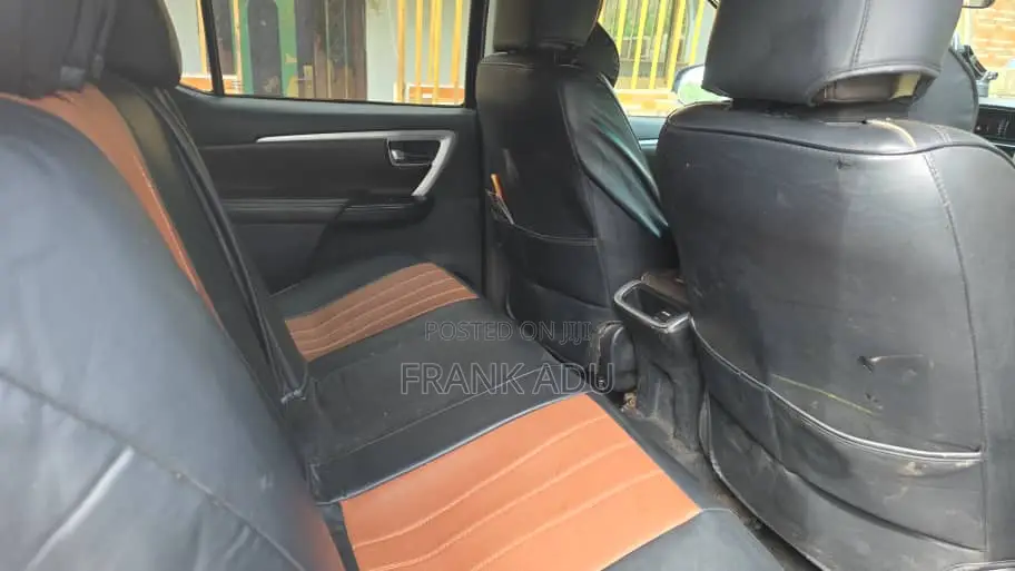 Toyota Fortuner 2018 Black