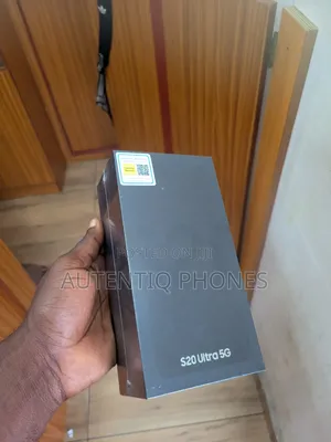 New Samsung Galaxy S20 Ultra 5G 128 GB Gray