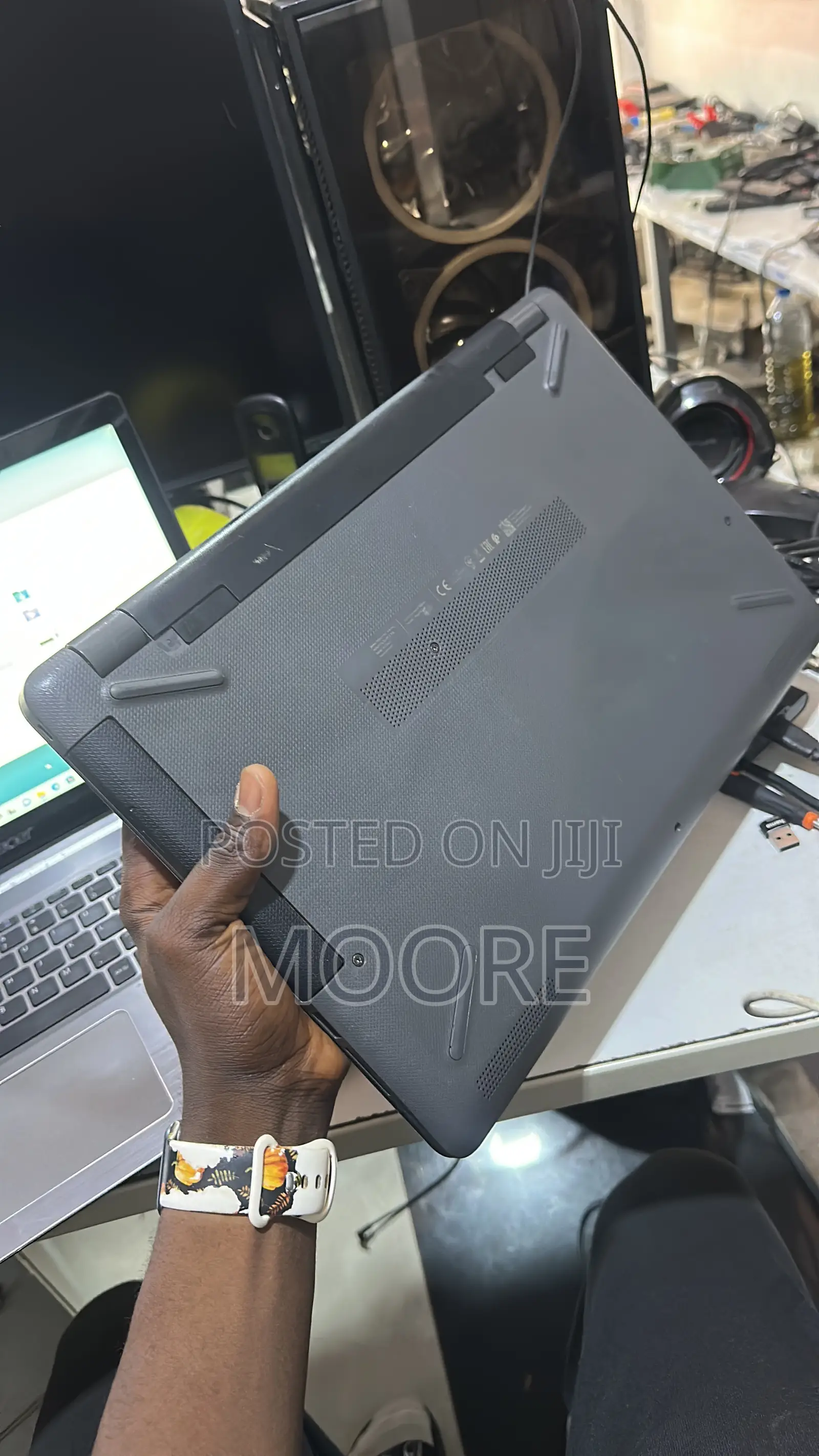 Laptop HP 255 G6 16GB Intel Core i3 HDD+SSD 1T