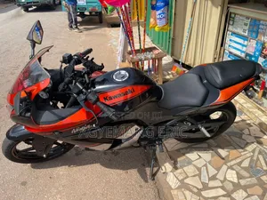 Kawasaki Liquid Cooled 2012 Black