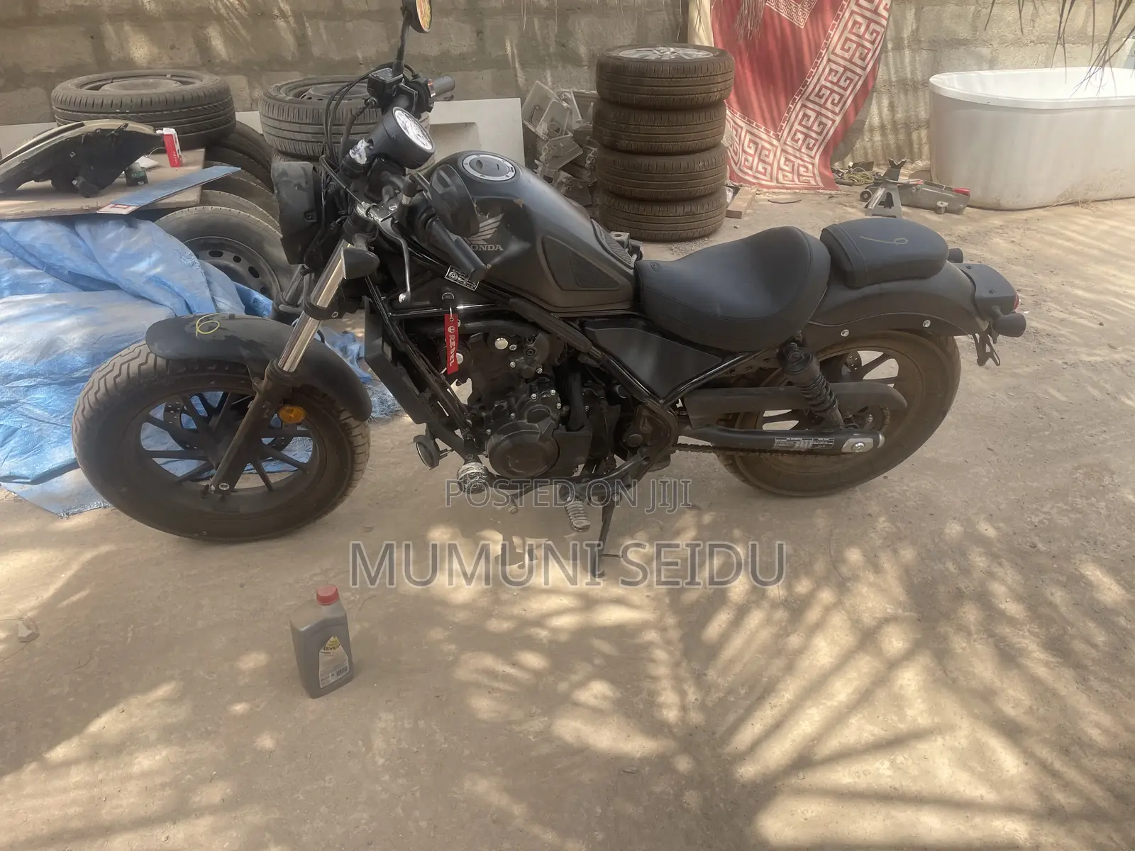 Honda CB 2025 Red