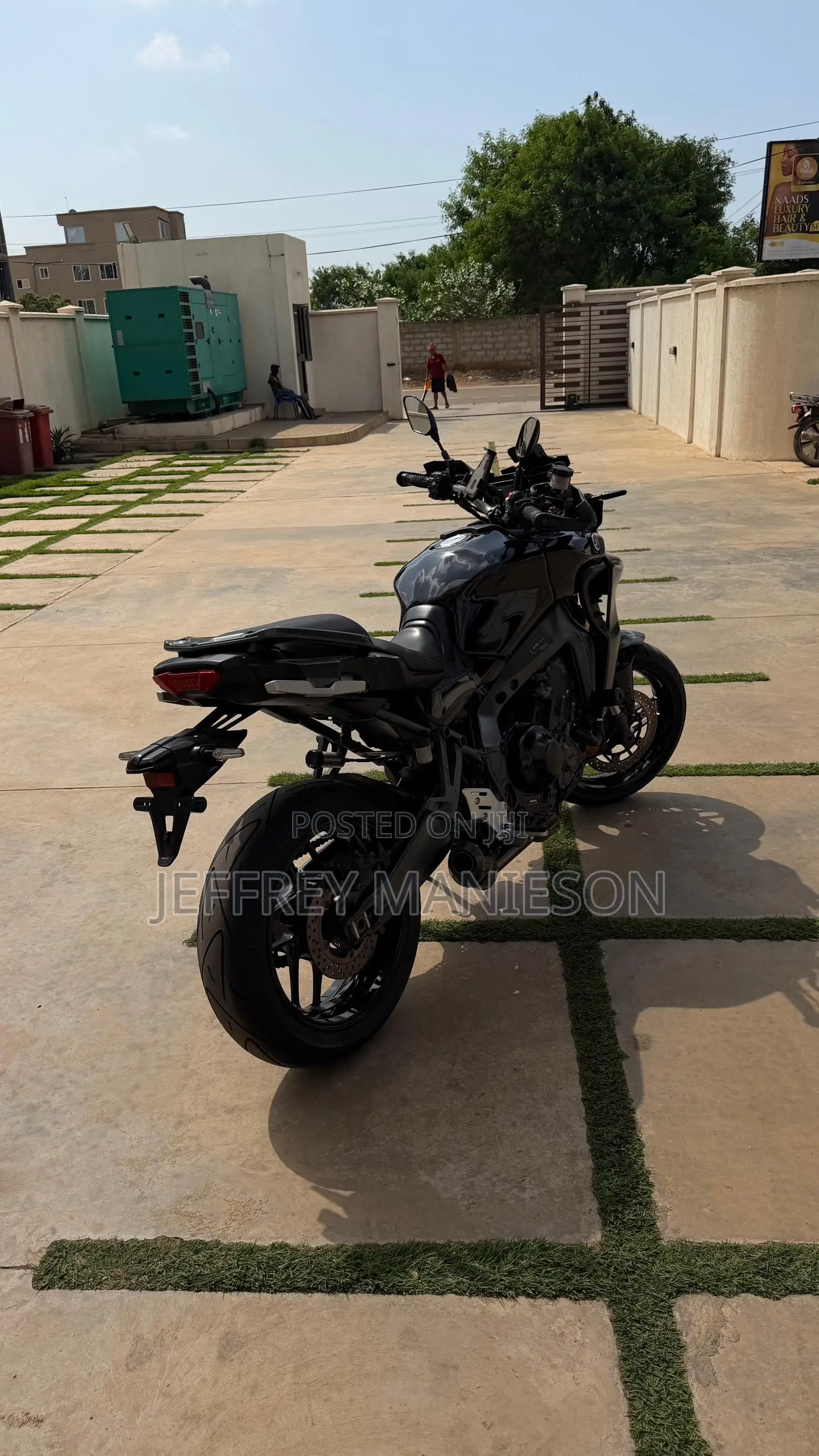 Yamaha 2022 Black
