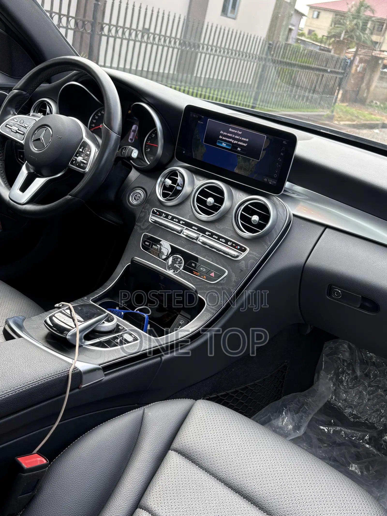 Mercedes-Benz C300 2021 Black