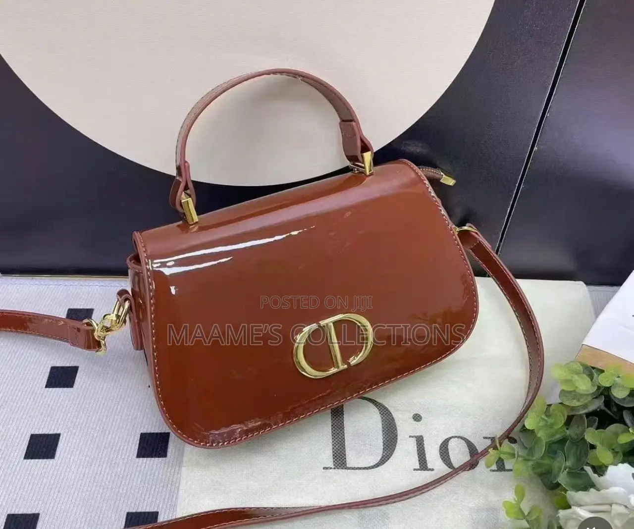 Dior 30 Montaigne Women’S Handbag