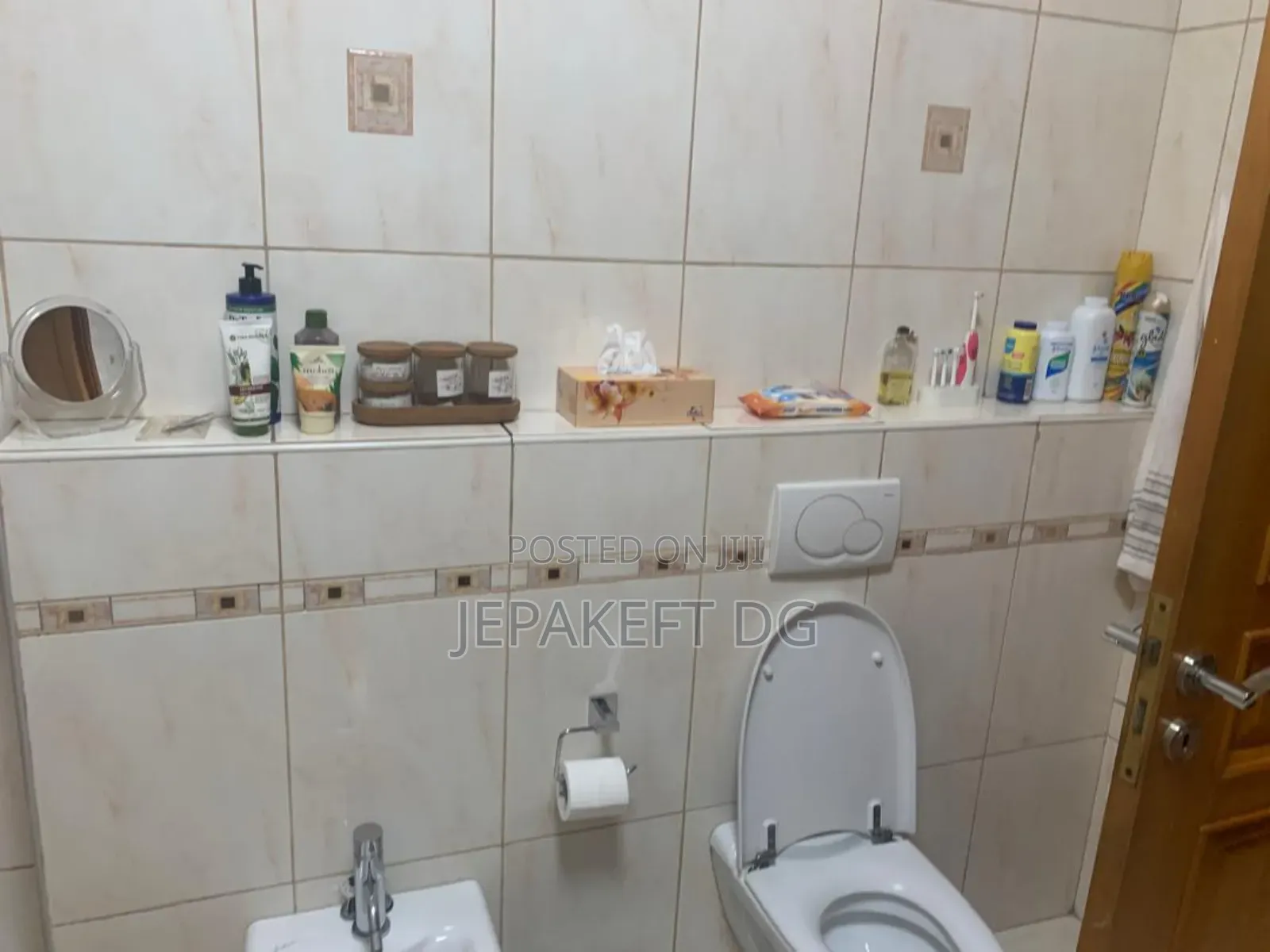 5bdrm House in Dzorwulu for sale