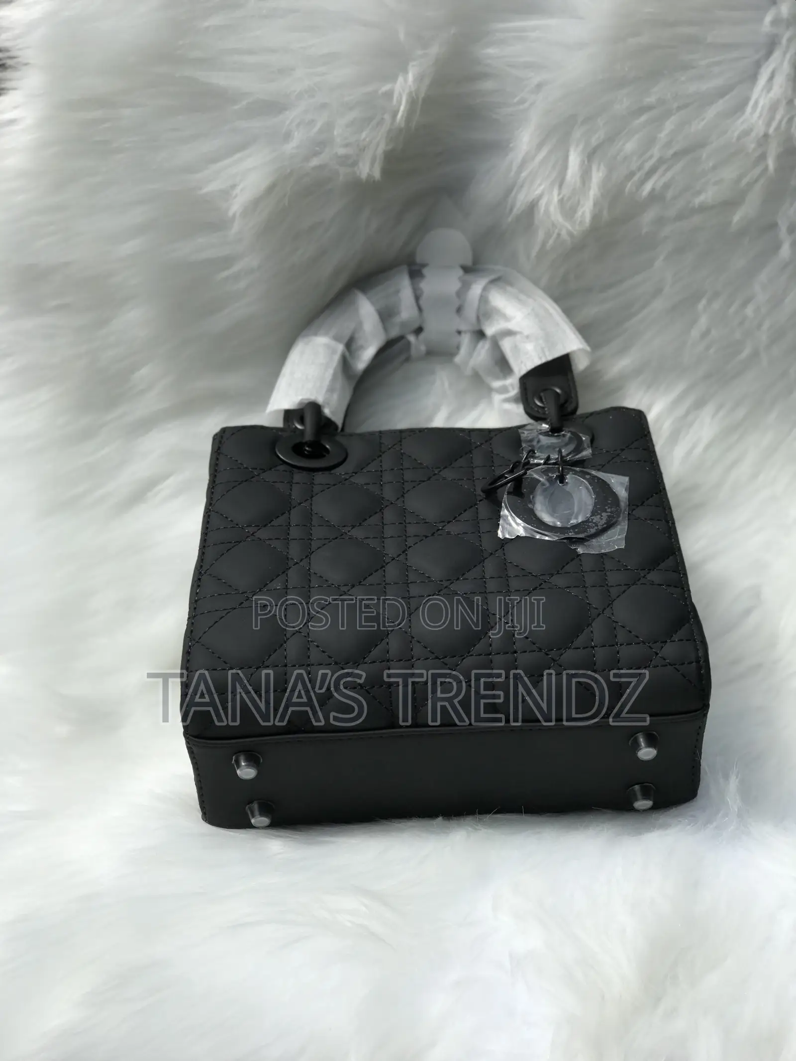 High Quality Leather Bags( Black and Brown)