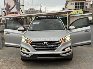 Hyundai Tucson Sport AWD 2016 Silver