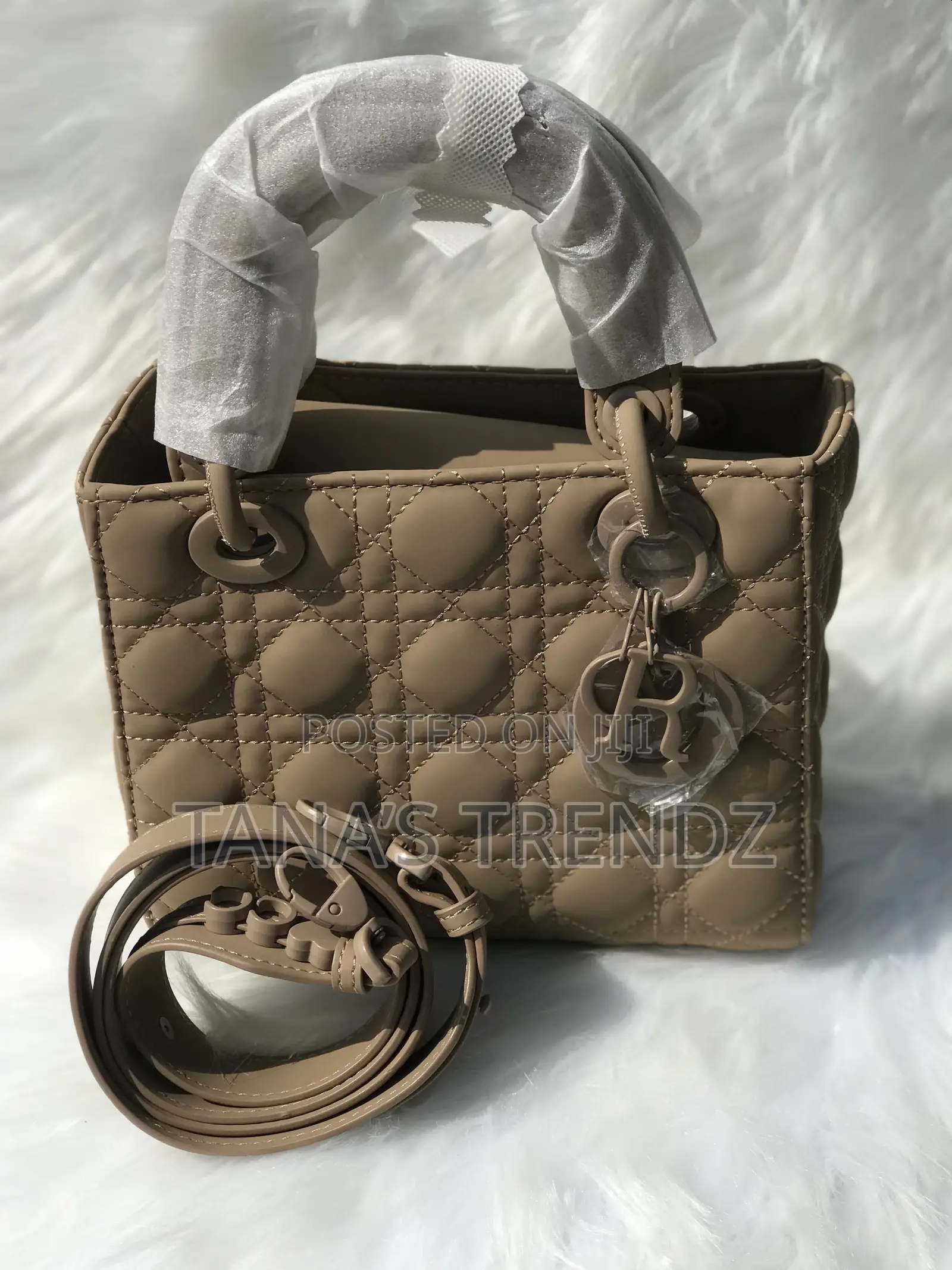 High Quality Leather Bags( Black and Brown)